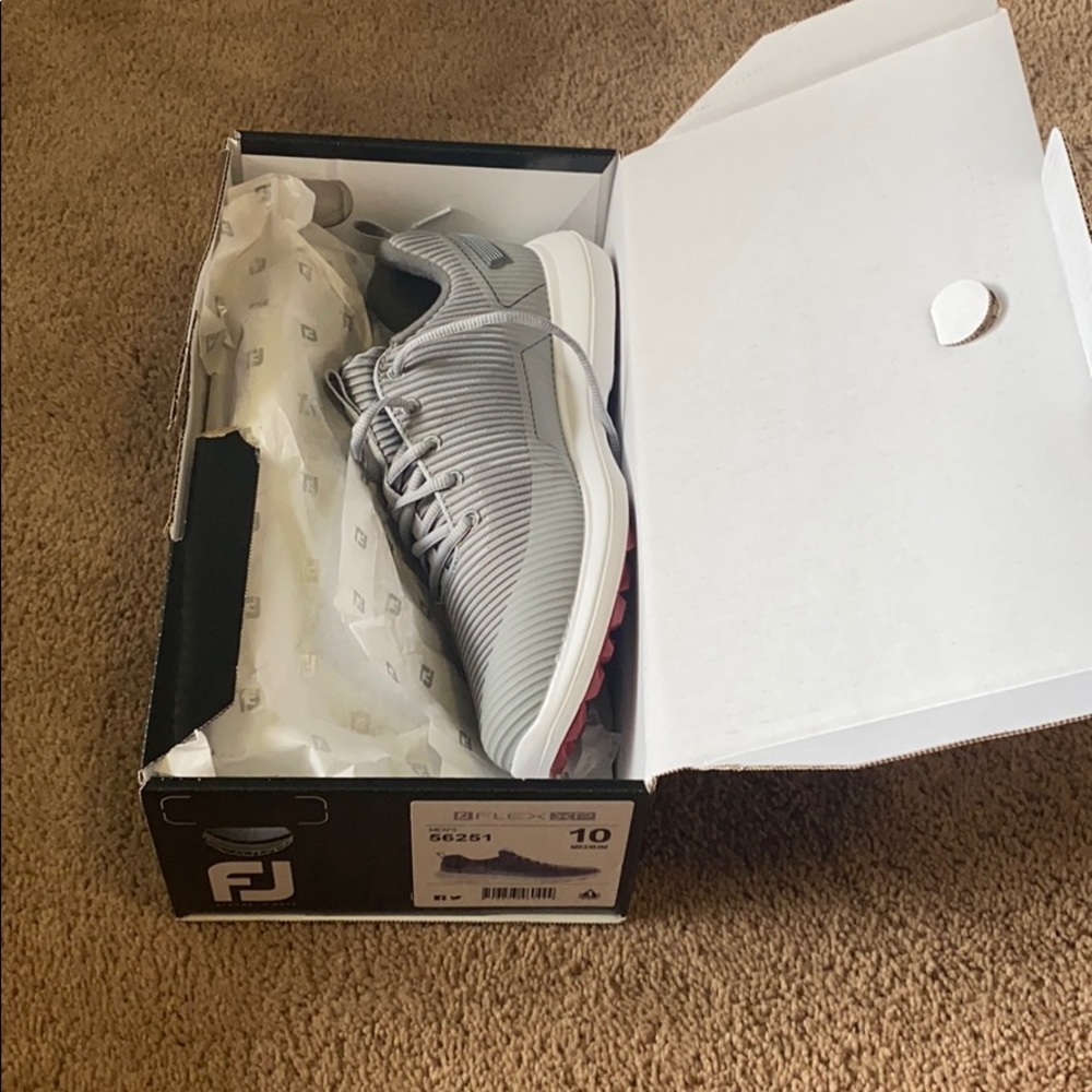 FootJoy Flex XP golf shoes